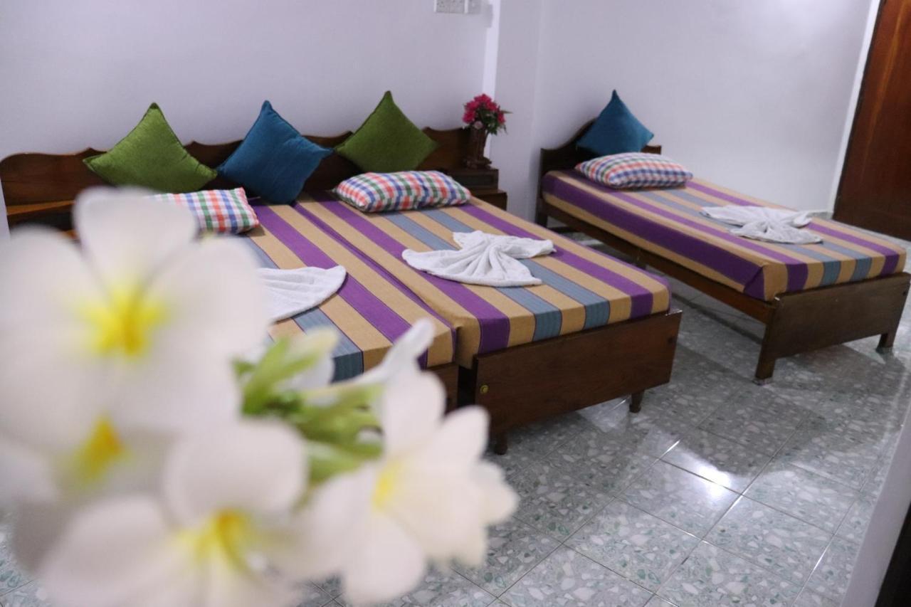 Crescent Resort Galle Luaran gambar