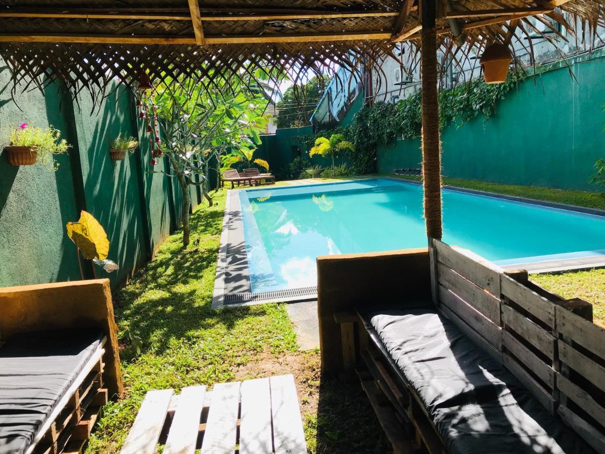 Crescent Resort Galle Luaran gambar