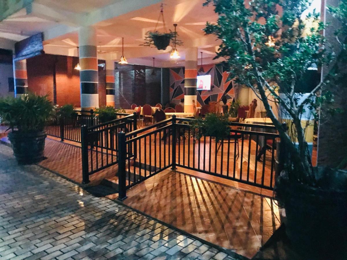 Crescent Resort Galle Luaran gambar