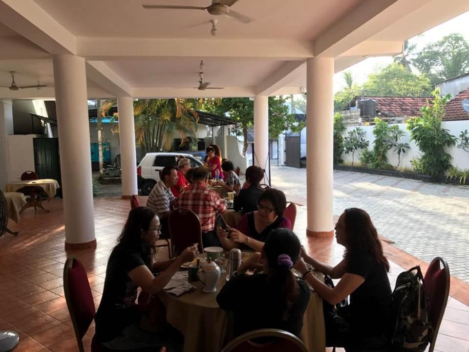 Crescent Resort Galle Luaran gambar
